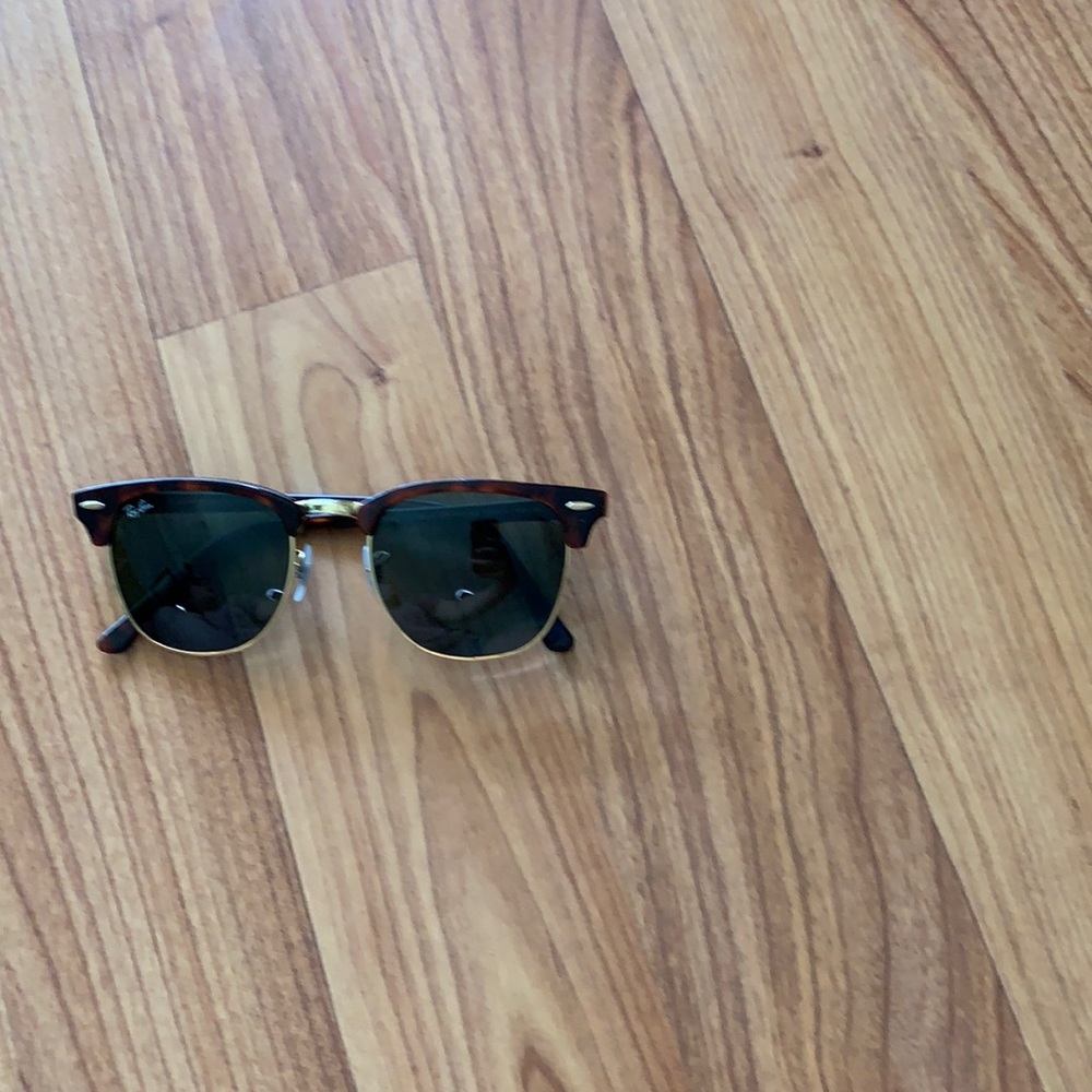 Ray ban sunglasses
